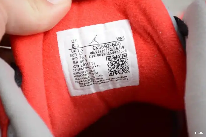 Bmlin 3 Cement CK5692-600 Jordan Red Air 0508